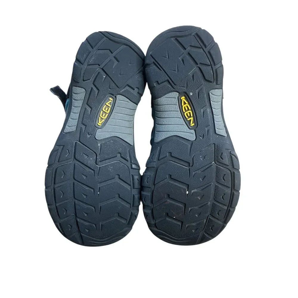 KEEN Newport H2 Fisherman Sandal Water Shoe Sneaker Rainbow Hiking Size: US 4